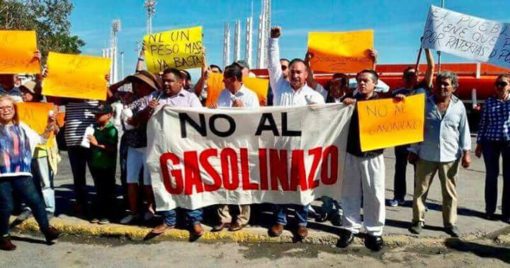 Protestan en Tamaulipas por aumento a gasolinas
