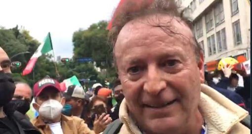 Líder de FRENA amenaza con acabar a AMLO