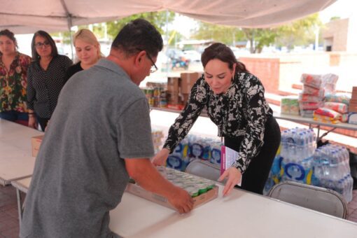 Instala Gobierno Municipal centro de acopio en solidaridad con el estado de Guerrero