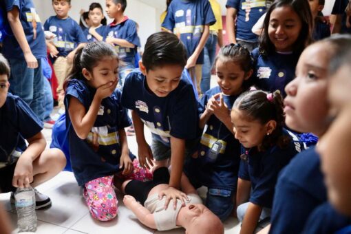 Inician 50 niños y niñas divertido campamento “Bombero Kid”